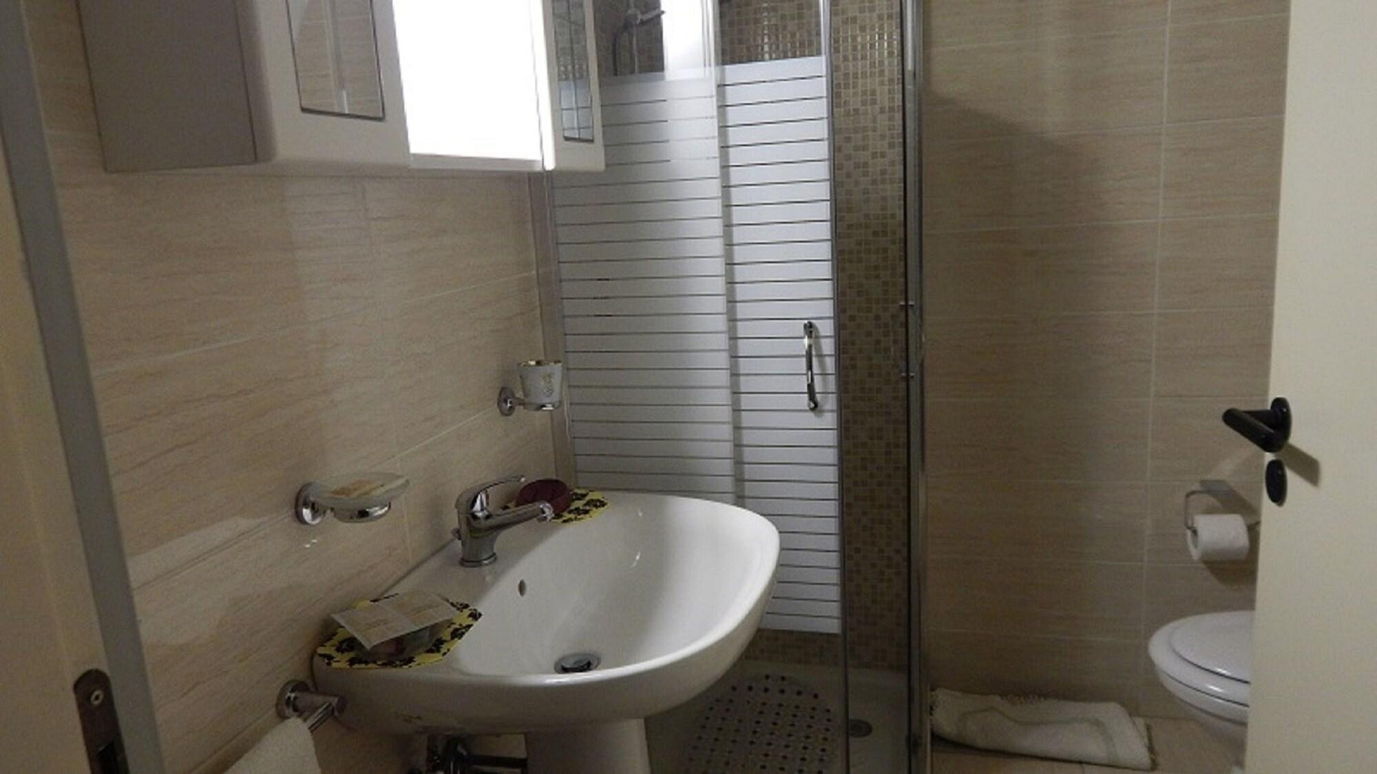 Albatro Rooms Catania Bagian luar foto